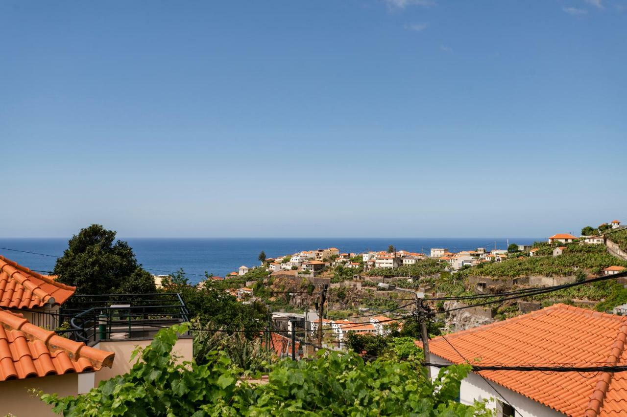 Casa Da Aldeia By An Island Apart กามารา ดิ โลบุช ภายนอก รูปภาพ