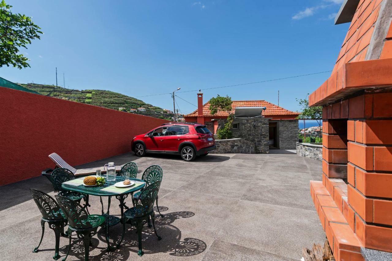 Casa Da Aldeia By An Island Apart กามารา ดิ โลบุช ภายนอก รูปภาพ